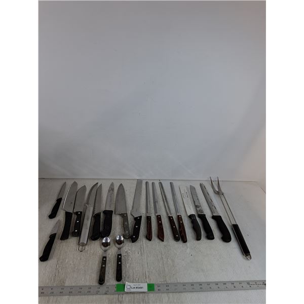 Various Knives, (2) Teaspoons