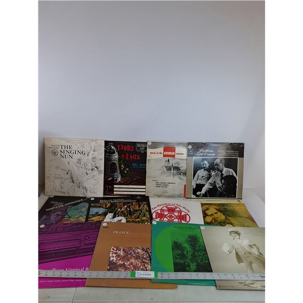 (12)Records- Singing Nun, Polka, Max Helmut Wessels, Beethoven, Rhythm Of The Bells