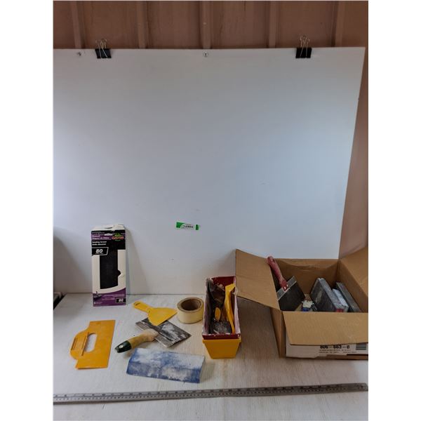 Drywall Equipment, Sanding Screens, (9) Trowels, (2) Troughs, Chisels