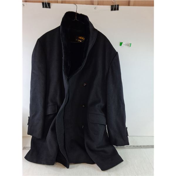 Eaton's Men Size Souble Breasted Coat Size 48