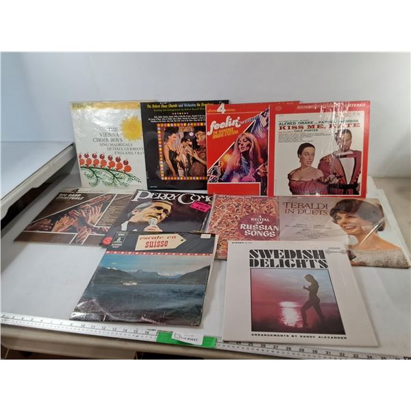 (10) Records- Perry Como, Vienna Choir Boys, The Raymonde Singers, Misc.