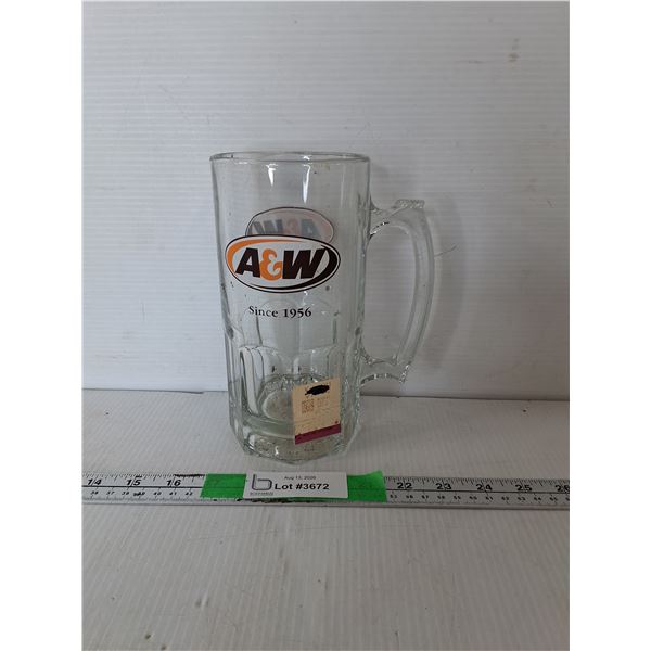 A & W Glass Mug 8"