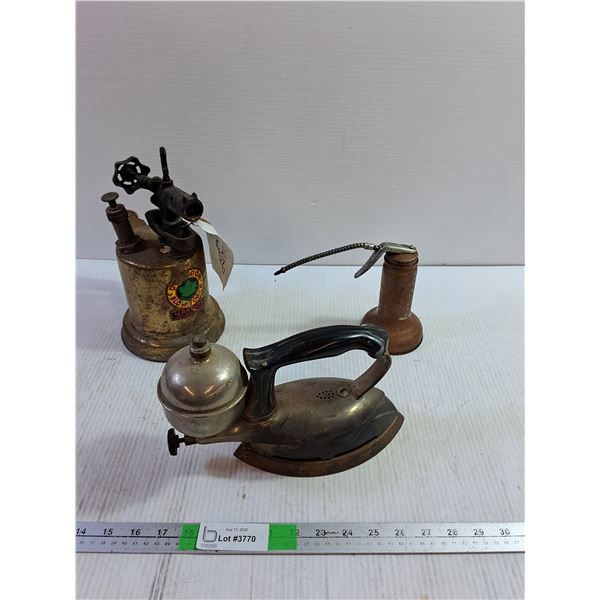 Vintage Iron, Goldenrod Blowtorches (2)