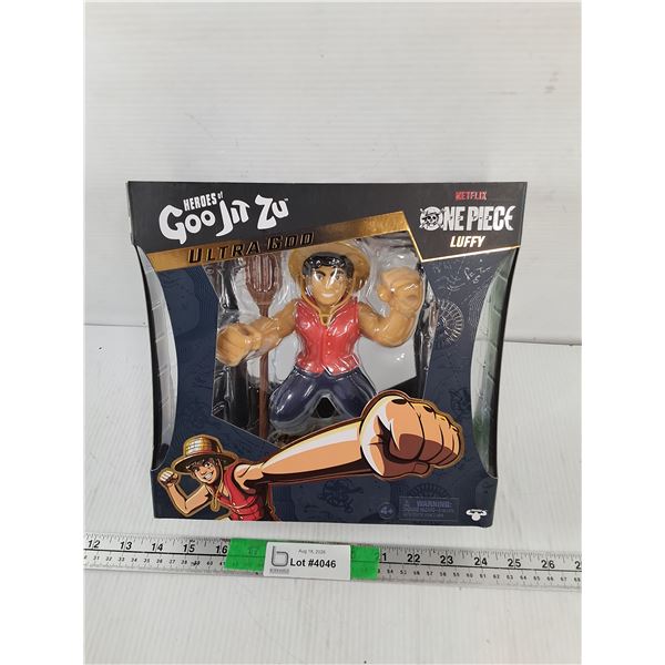 One Piece Luffy Figurine, NIB