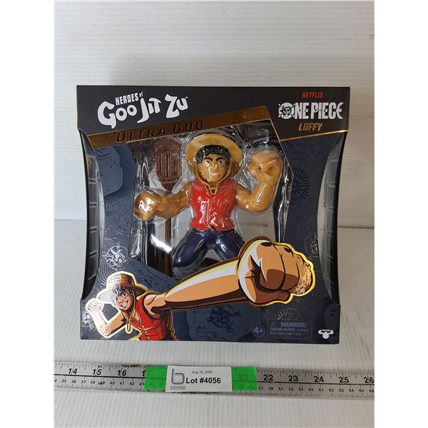 One Piece Luffy Figurine, NIB