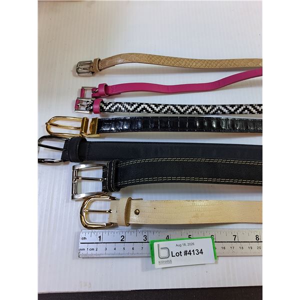 Assorted Womens Belts (7) - M-XL
