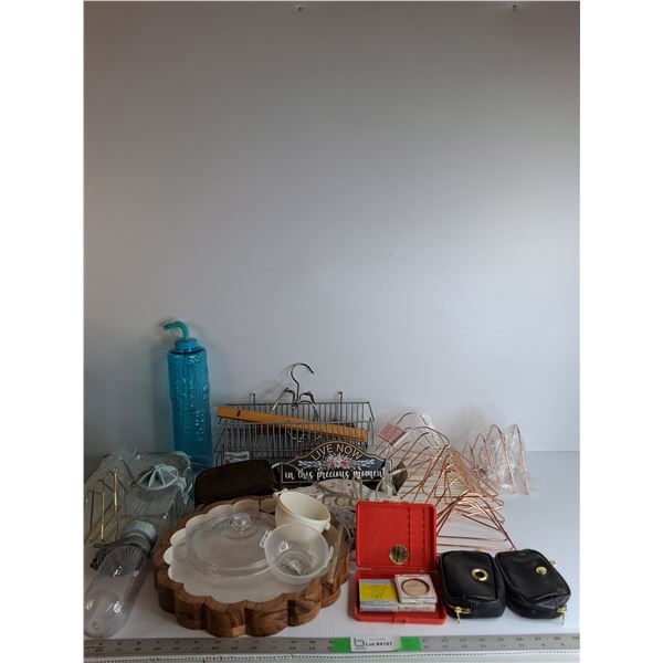 (2) Ednalite Custom Glass Filters, (7) Letter Sorters, Various Home Decors, Misc