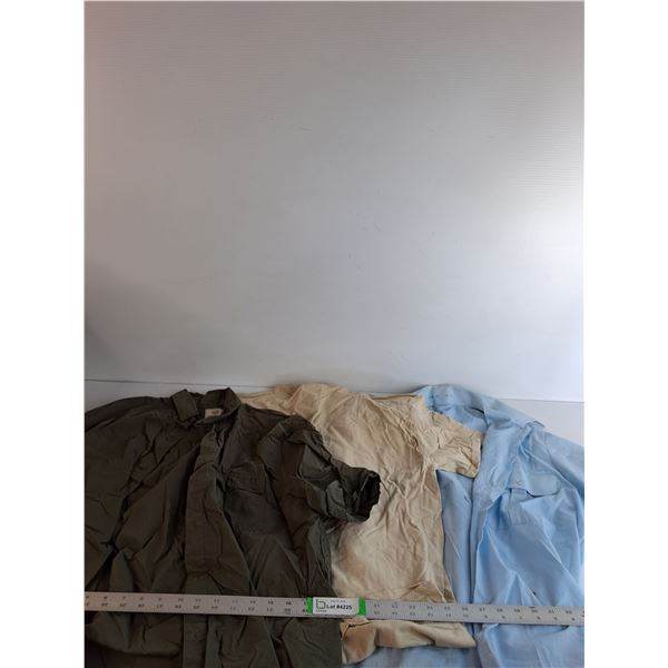 (2) Men's Shirts, Men's Tshirt