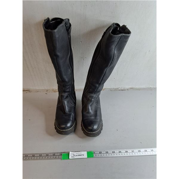 Women's Leather Style Winter Boots- 38