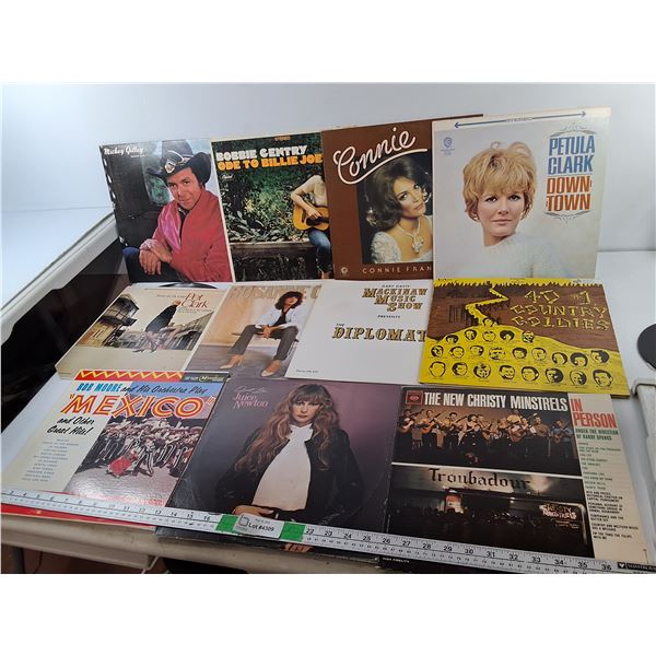 (11) Records/Sets- Rosanne Cash, Connie Francis, Mickey Gilley, Misc.