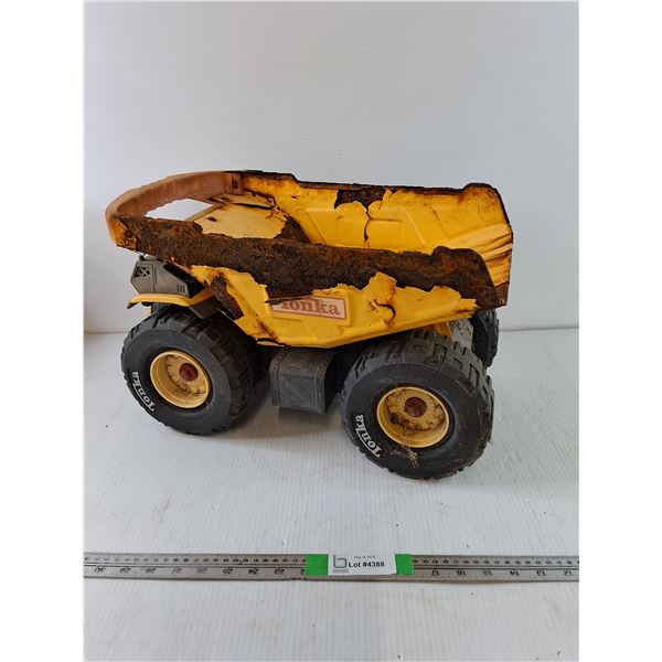 Tonka Dumptruck- As Is