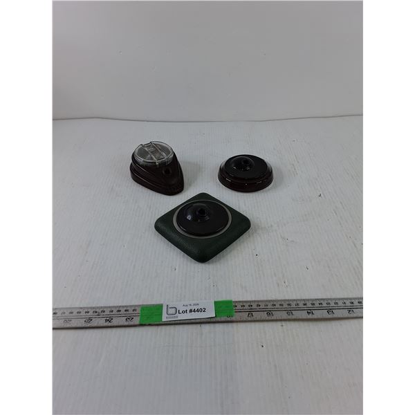 (3) Ink Wells
