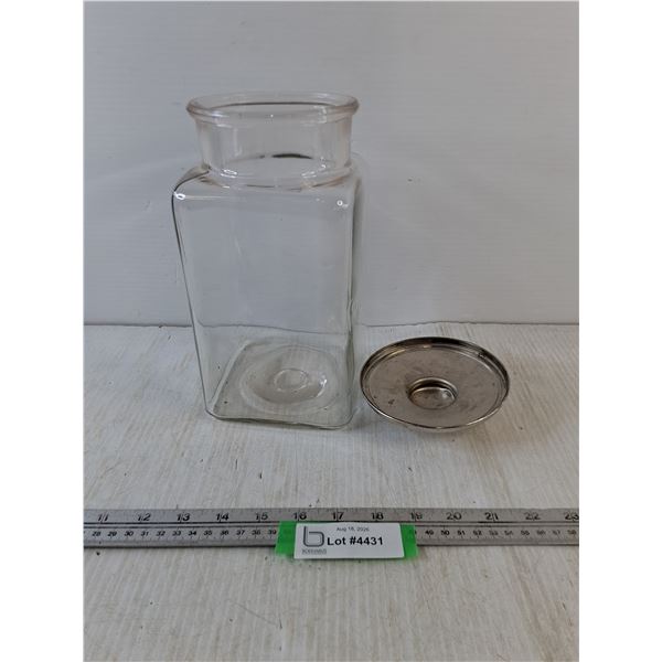 Glass Jar with Metal Lid