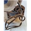 Image 4 : Singer  Sewing Machine Powers On