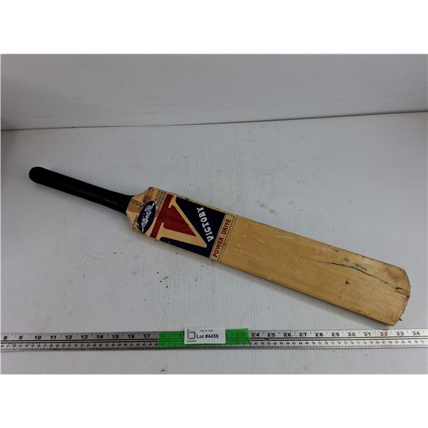 Victory Power Drive Cricket Bat