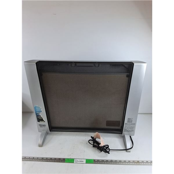 DeLonghi Safe Heat Electric Heater - Powers On, As Is, PICKUP ONLY
