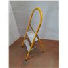 Image 2 : **Folding Step Ladder - PICKUP ONLY
