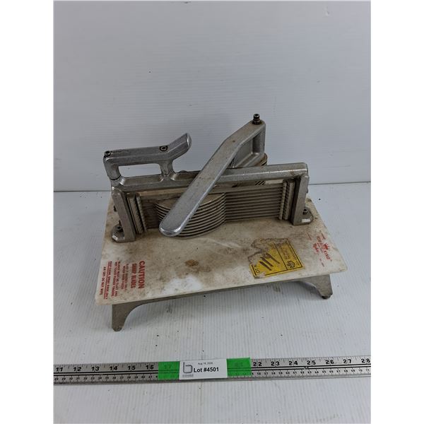 Vintage Tomato King Tomato Slicer