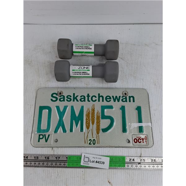 Saskatchewan License Plate, (2) Gozone 3lbs Neoprene Dumbbells