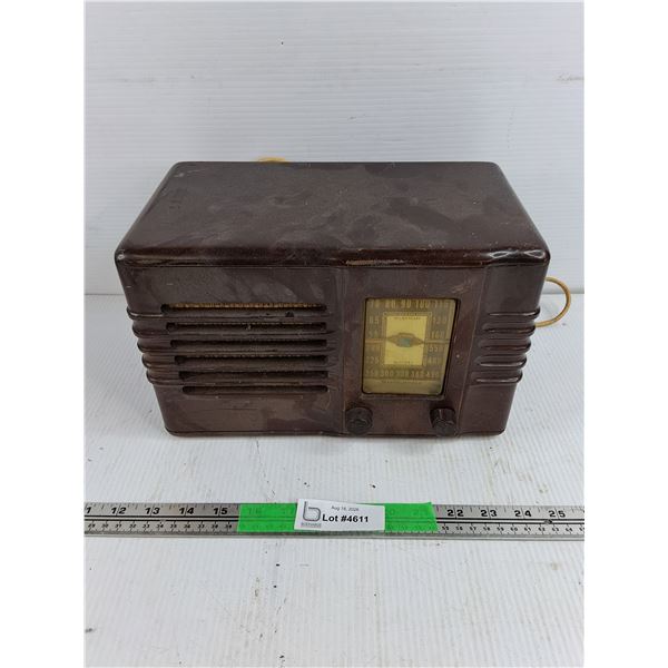 Vintage Westinghouse Radio - As Is