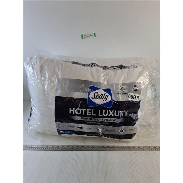 Sealy Hotel Luxury Queen Size Pillow 2 Pack 20" x 28"