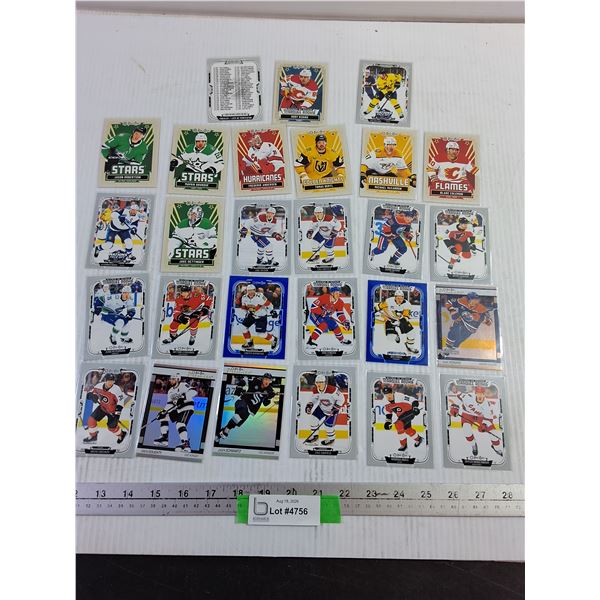 (27) O-Pee-Chee Hockey Cards, Cannot Authenticate