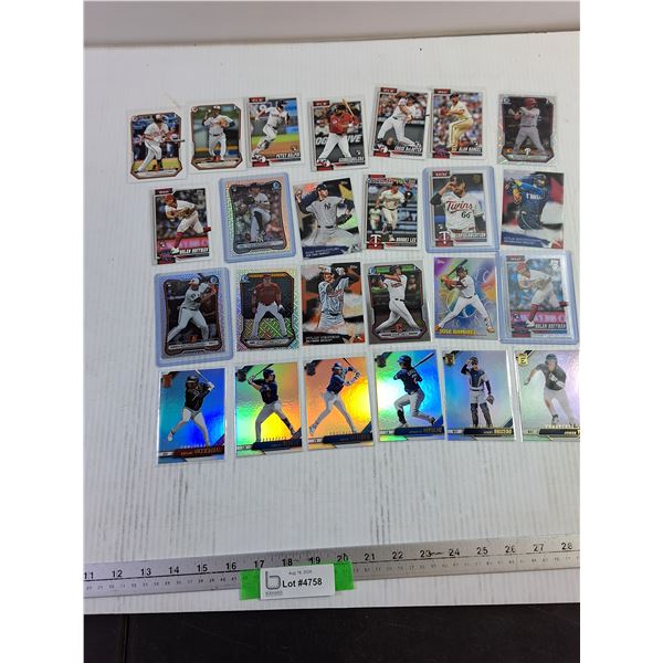 (25) Panini and Topps Baseball Cards, Cannot Authenticate