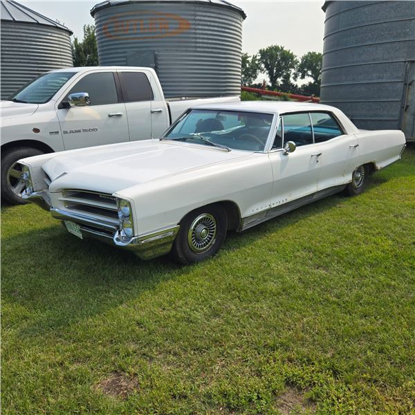 1966 Pontiac Bonneville 4 dr, 389 Automatic Engine - Located offsite by Hepburn, SK