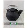 Image 1 : Black Cast Iron Stovetop Humidifier with Wire Coil Handle
