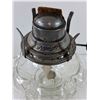 Image 5 : Vintage Clear Glass Oil Lamp