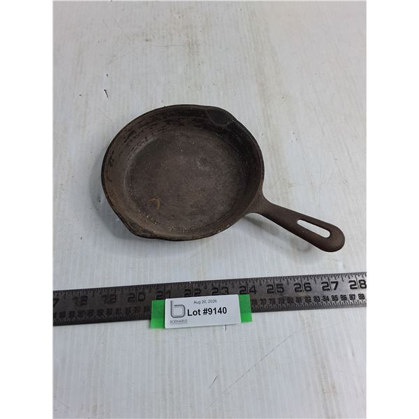 Vintage 6.5" Cast Iron Skillet