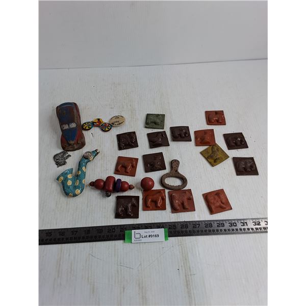 Vintage Toys & Molds - All As is
