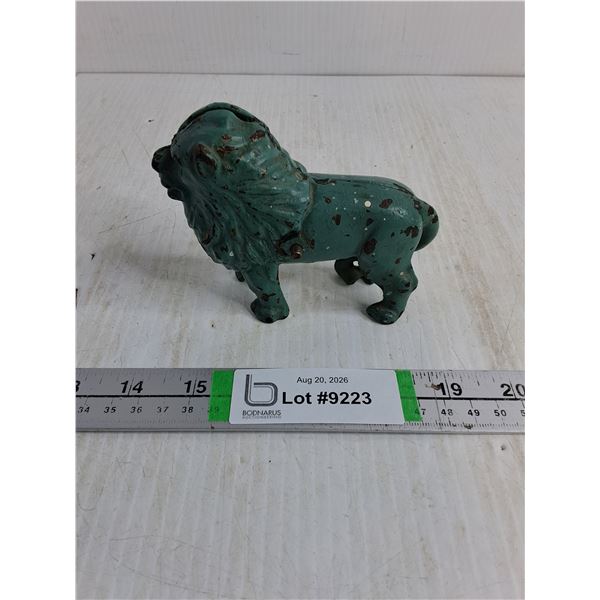 Antique A.C. Williams Cast Iron Lion Bank-5" long