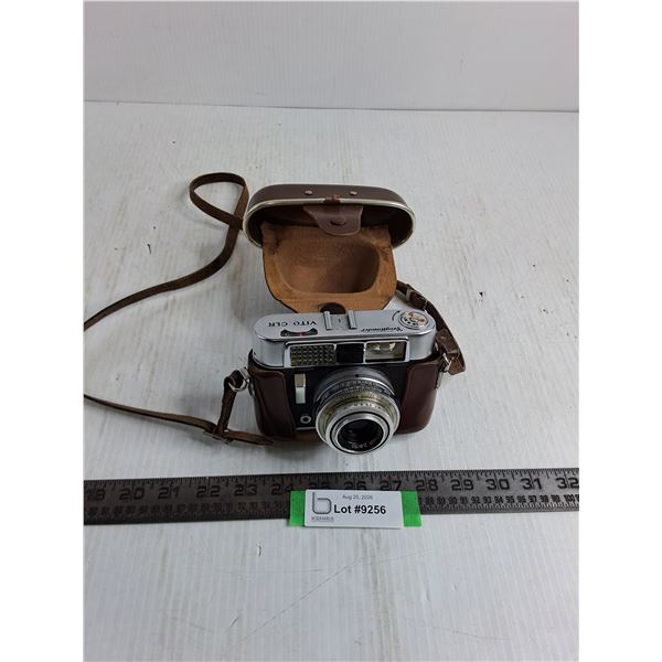 Voightlander Vito CLR Film Camera w/Tote Strap