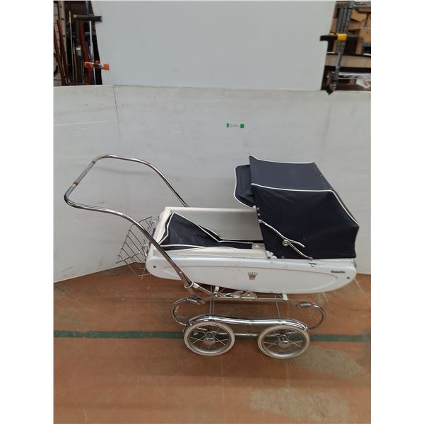 * Vintage Thistle Baby Stroller - 51x22x38" - Pickup Only