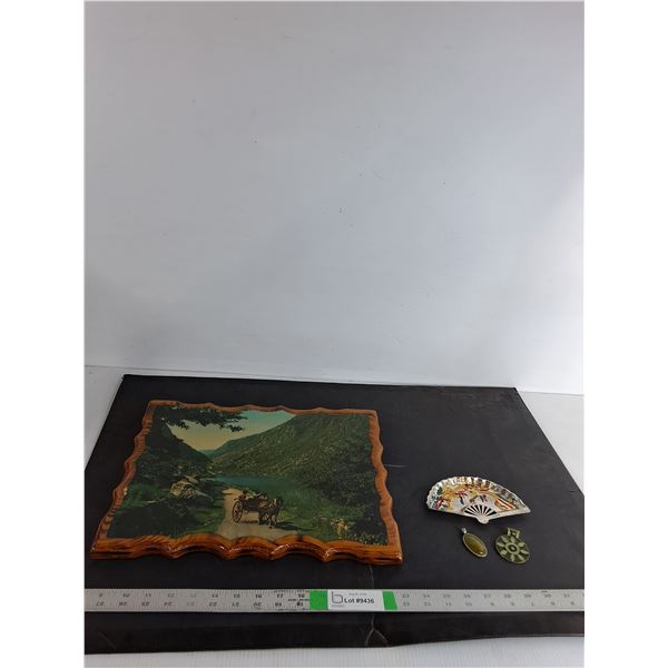 Vintage 1970s Rustic Wicker-Style Rim Depicted Landscape Scene, Vintage LA Chinatown Souvenir