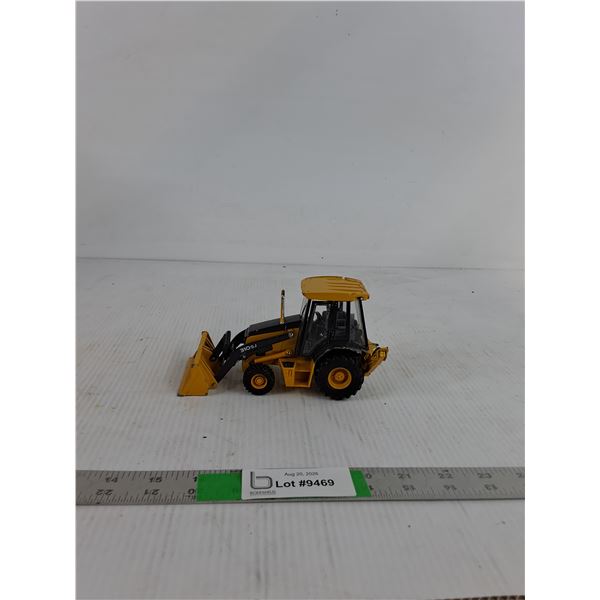 1:50 Scale Replica of a John Deere 310SL Backhoe Loader