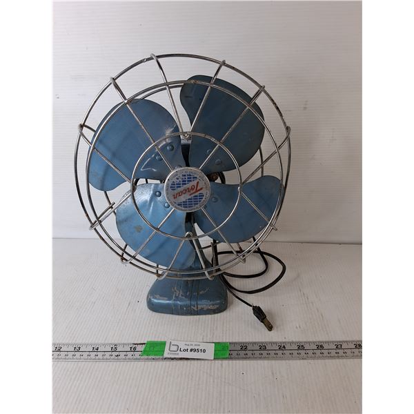 Vintage Torcan Metal Fan 14.5"- Powers On