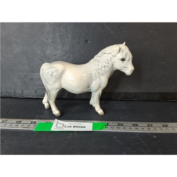 Beswick Hollydell Dixie Shetland Pony 5.25" Tall
