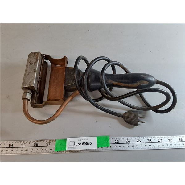 Electric Honey Uncapping Plane- Appears to Power On