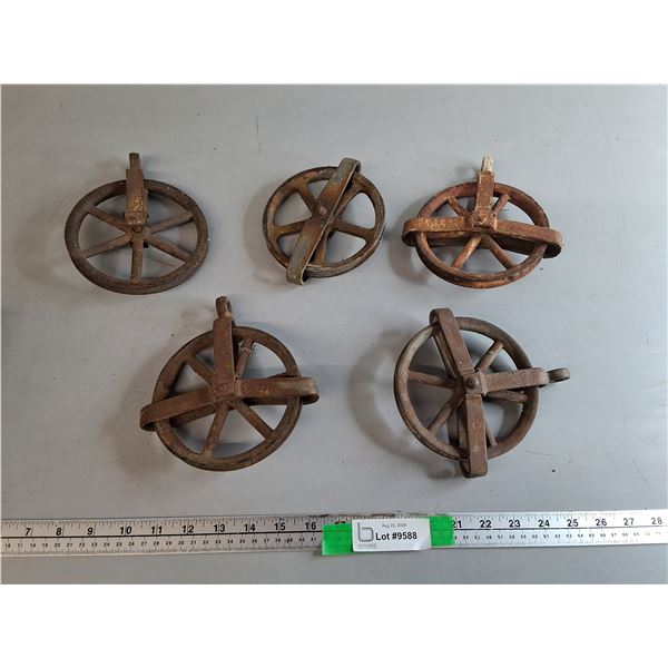 (5) Vintage Cast Iron Pulleys