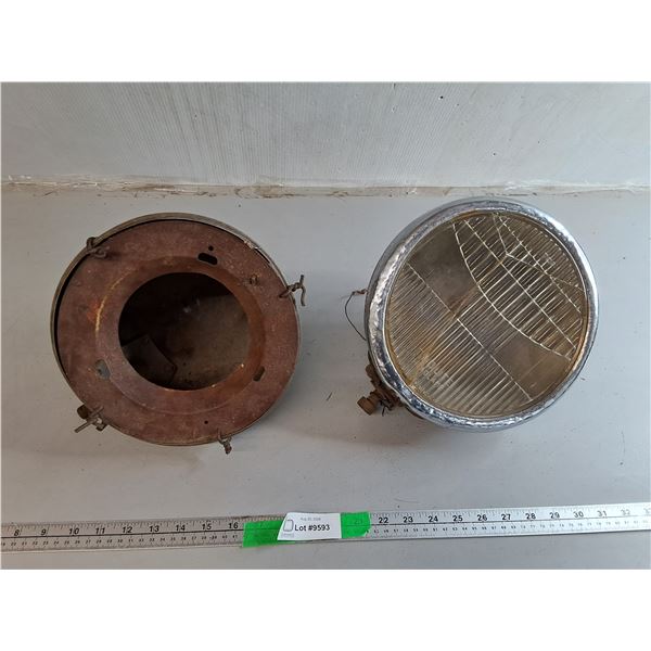 Vintage Automotive Headlight & Housing 9.5" & 9.75"