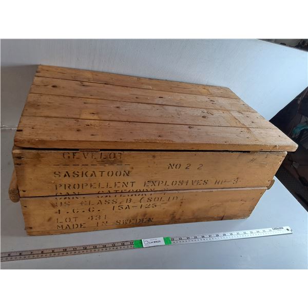 *Steel Lined Wooden Crate 28" x 17" x 12.75"- Can't Ship