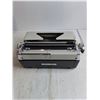 Image 2 : Olympia Manual Typewriter w/Storage Case - Zipper Not Working