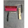 Image 7 : (2) Vintage Straight Razors with Container