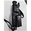 Image 3 : Sanyo VM-D6 Vision 8 Camera w/ Cords & Case - Untested
