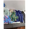 Image 1 : (4) Polyester Shirts & (2) Polyester Pants