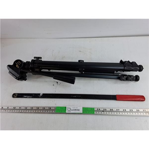 ST 88 Fluid Tripod & Flat Socket Wrench