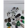 Image 3 : Assorted Keychains