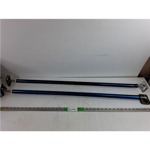 (2) Extendable Support Bars, Pickup Only